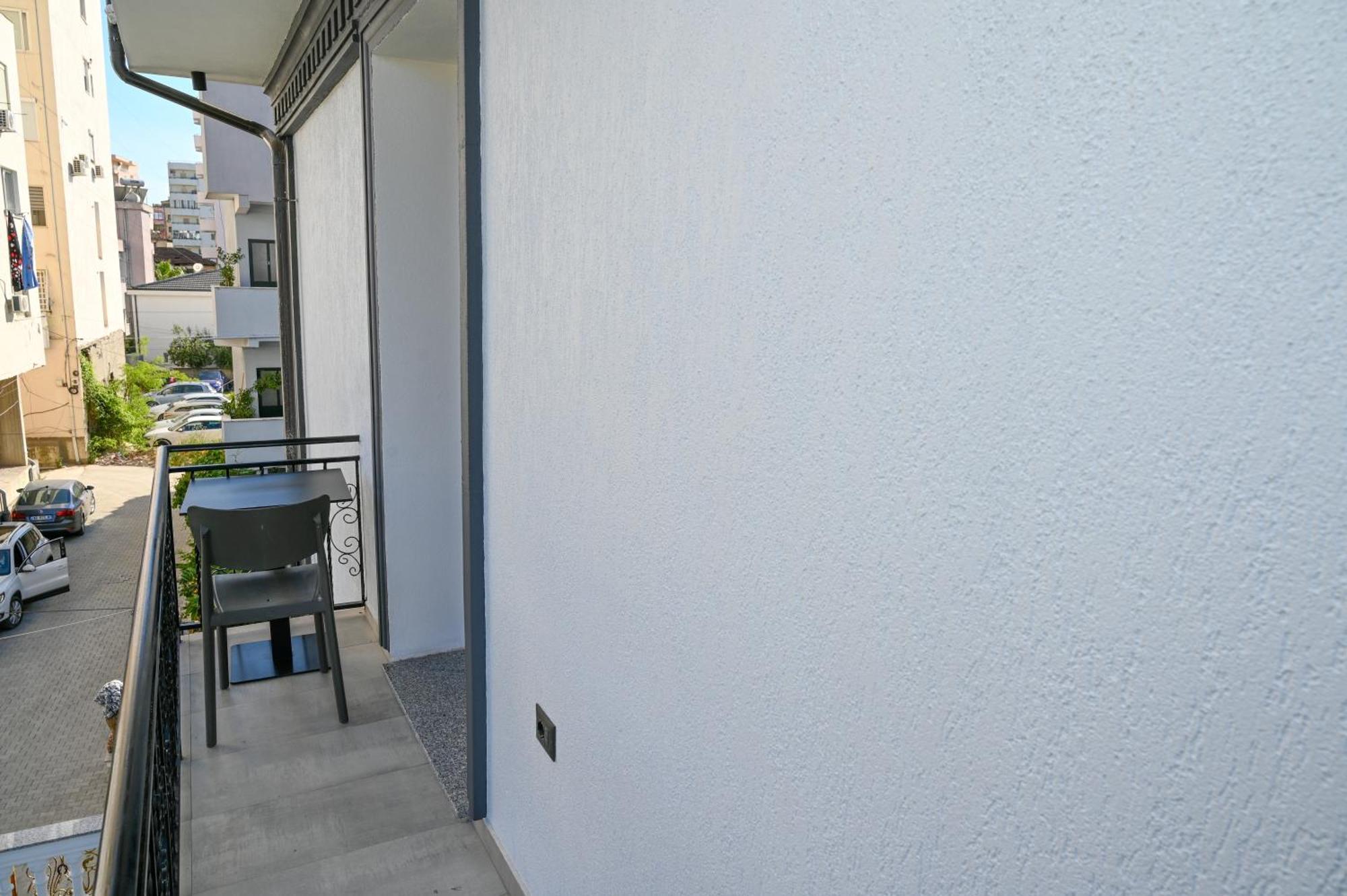 Aaron Hotel Durrës