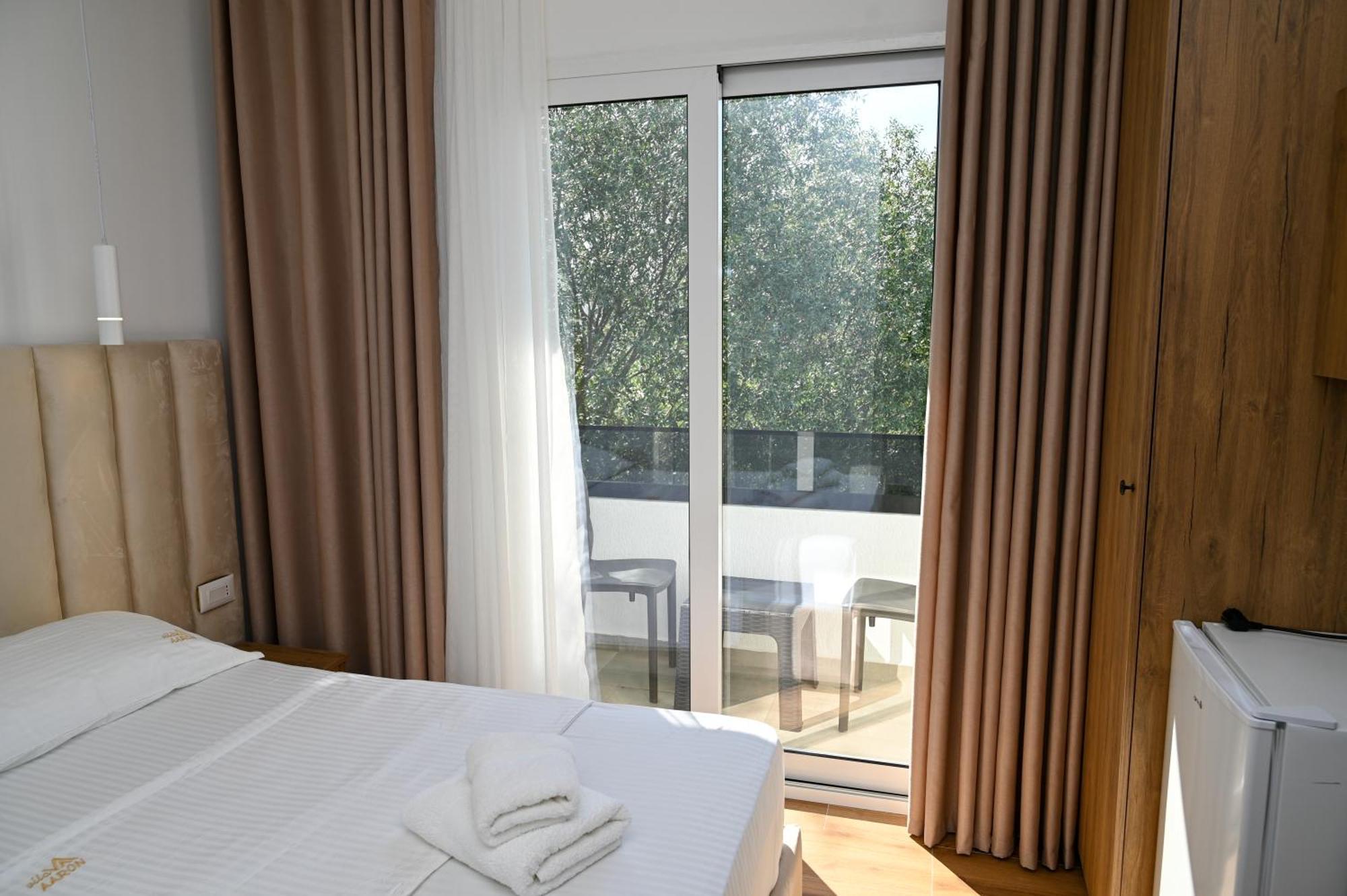 Hotel Aaron